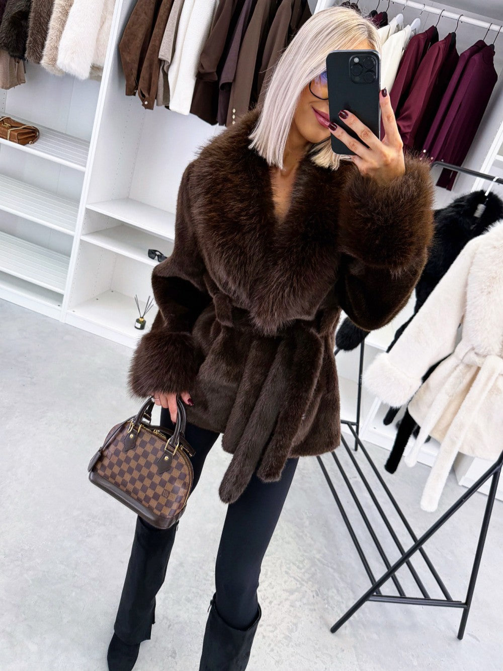Manteau Amanda Ceinturé en Fourrure Synthétique