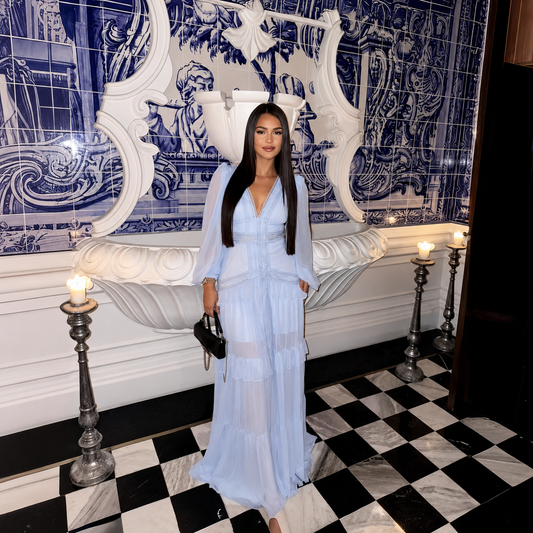 Robe longue à volants Gemma, décolleté V profond