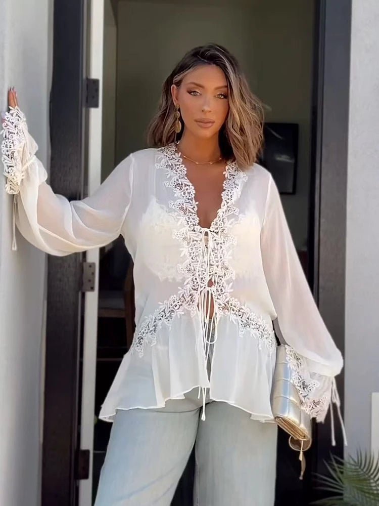 Imogen Cardigan en Dentelle Top