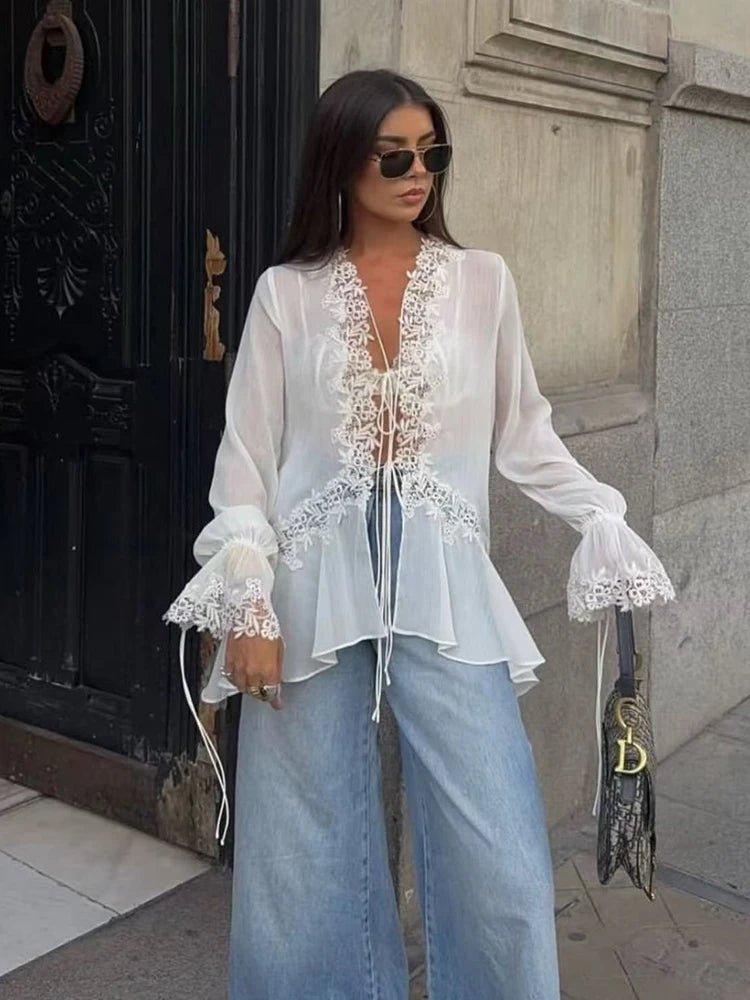 Imogen Cardigan en Dentelle Top