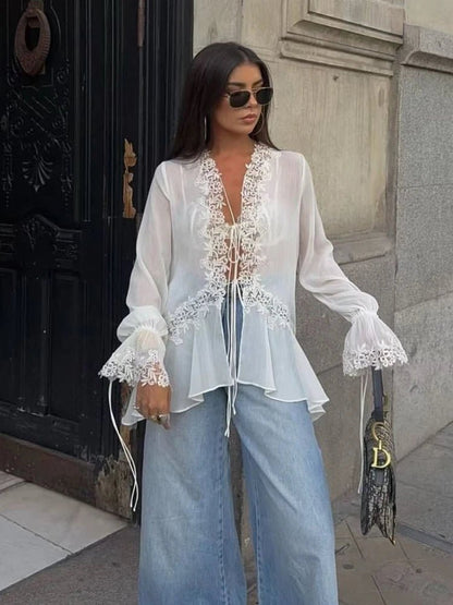 Imogen Cardigan en Dentelle Top