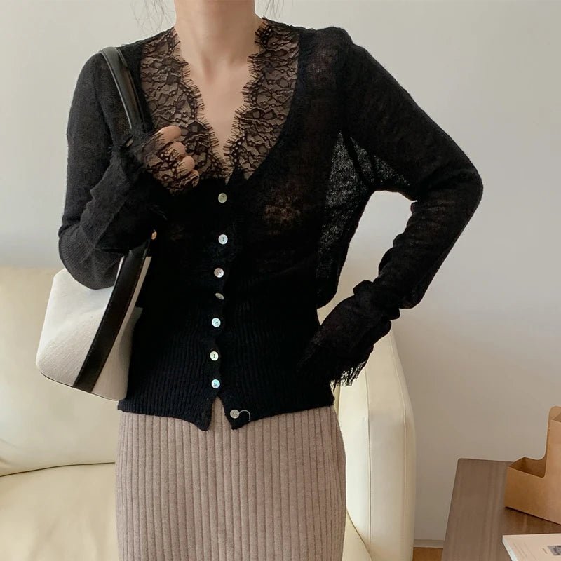 Cardigan col V à bordure en dentelle Alicia
