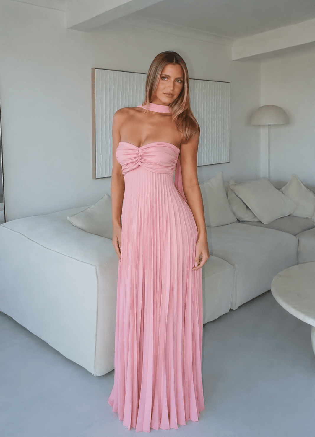Robe longue Kimberly en mesh avec foulard