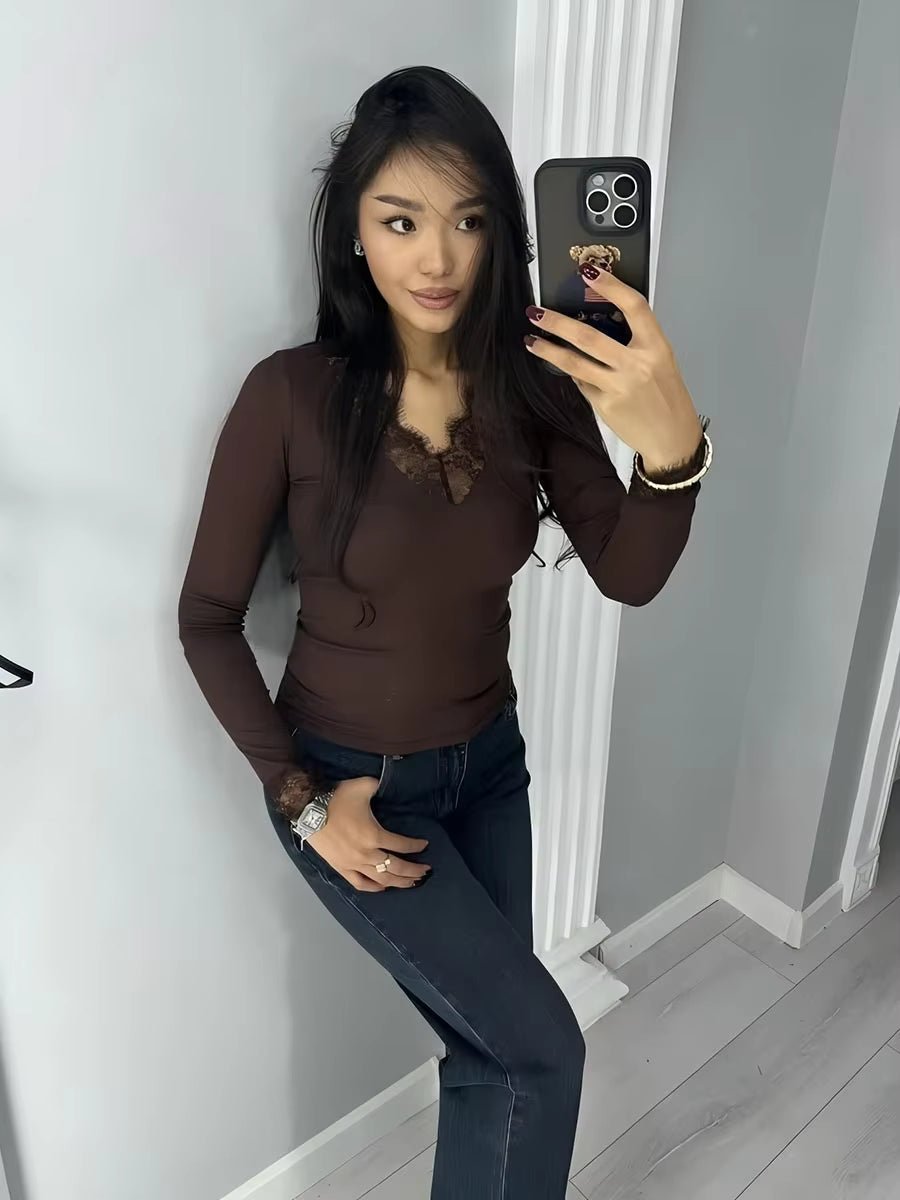 Evelyn Top décontracté col V en dentelle