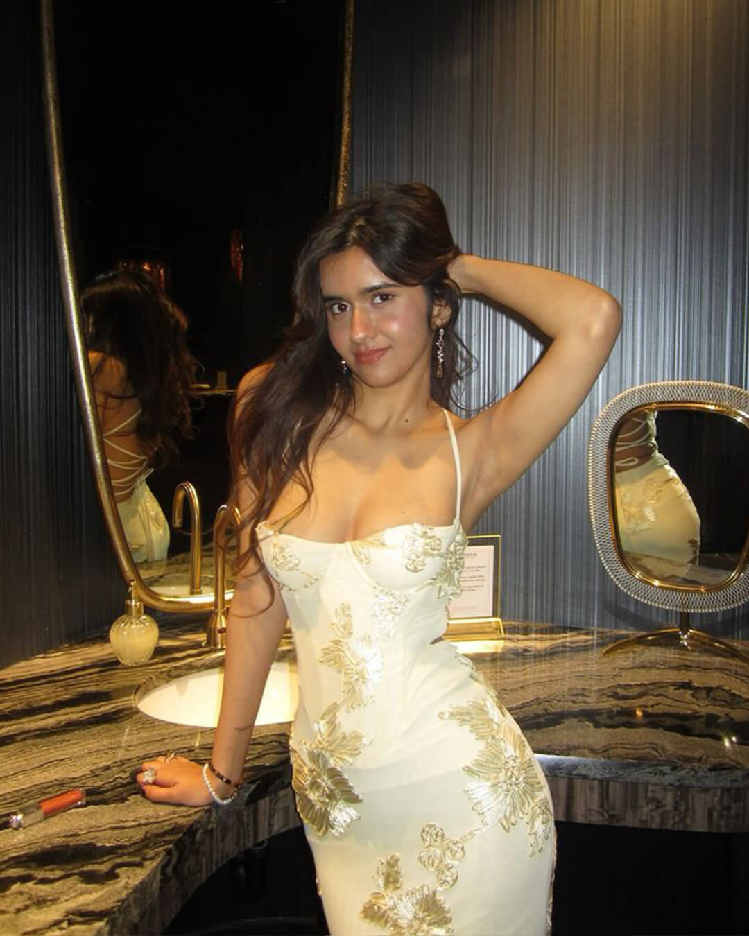 Robe de soirée Clara à nouer dans le dos