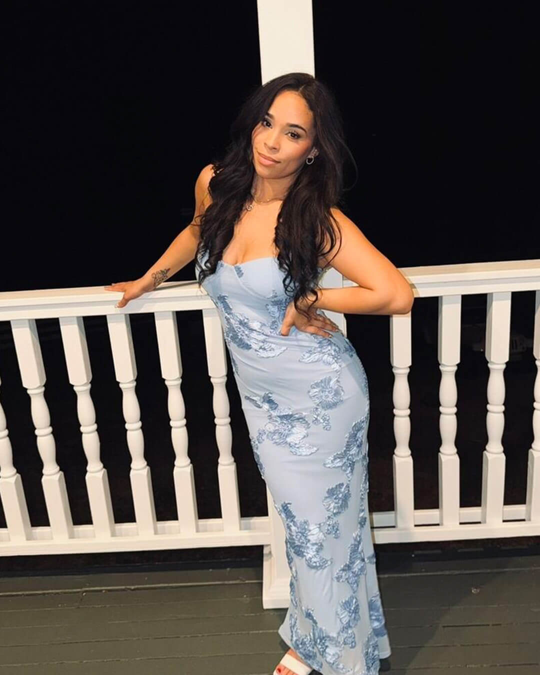Robe de soirée Clara à nouer dans le dos