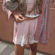 Short en satin de soie et dentelle Danica