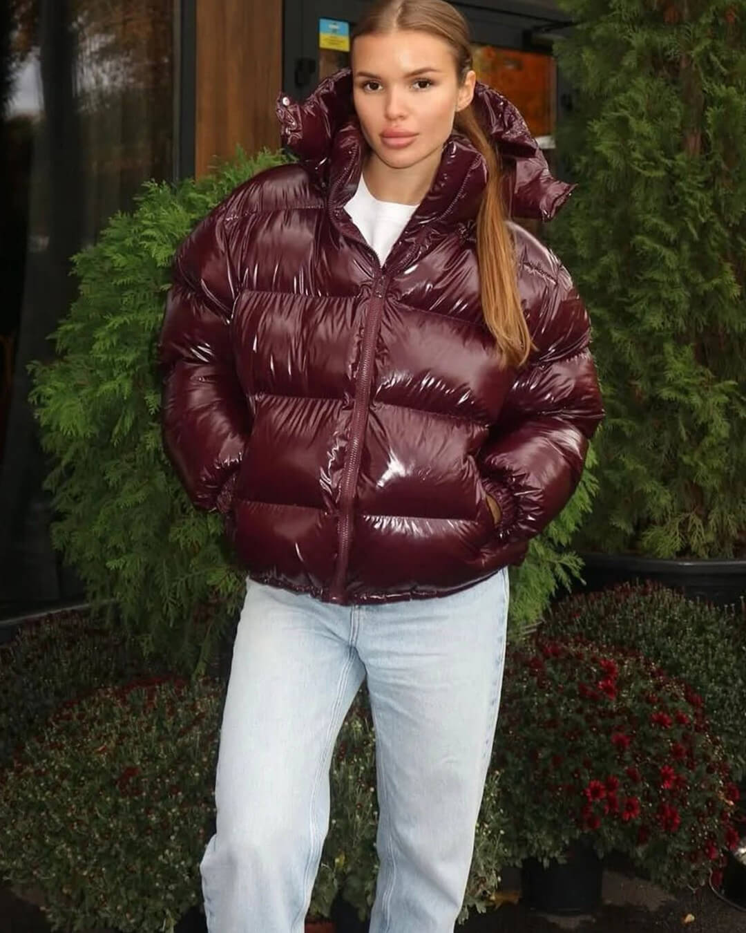 SOKYND Davina Hooded Puffer Jacket in Burgundy