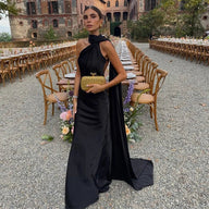 Robe de soirée dos nu Felicity en satin avec ruban