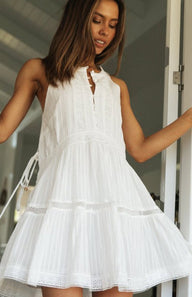 Robe mini bohème sans manches Jackie