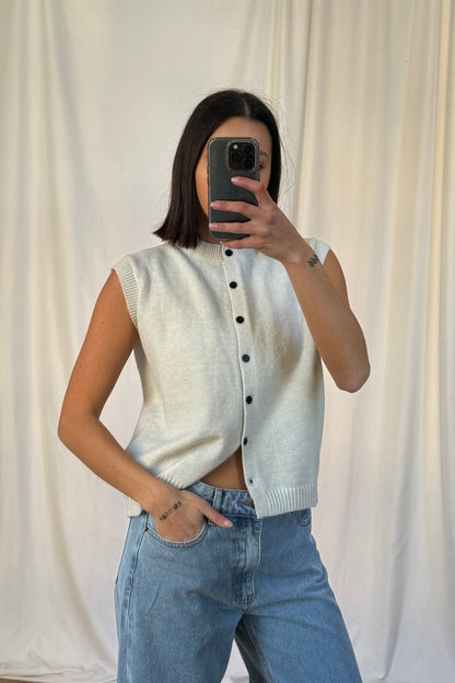SOKYND Linda Button Front Knit Cardigan Vest CardiganSOKYND-293335-WHI-M-27639WhiteM
